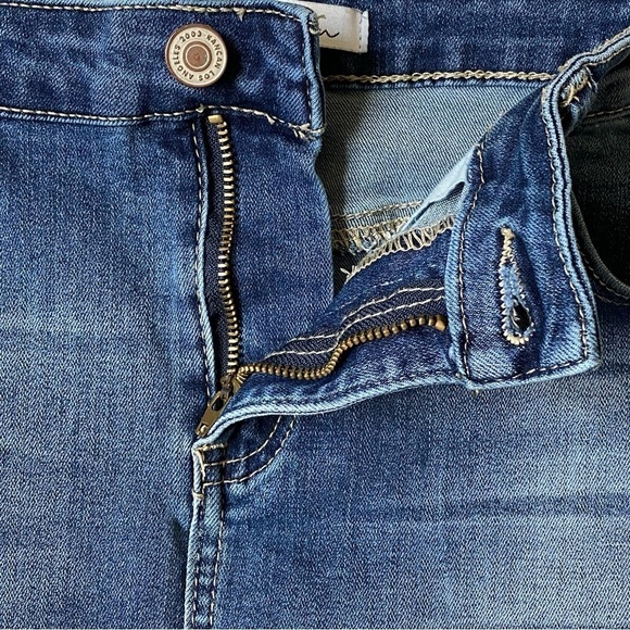 KANCAN Distressed Raw Hem Denim Mini Jean Skirt Size 29 - Picture 5 of 10